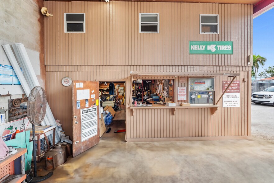 More Photos Of 105 NE 1st Rd, Homestead Industrial For Sale
