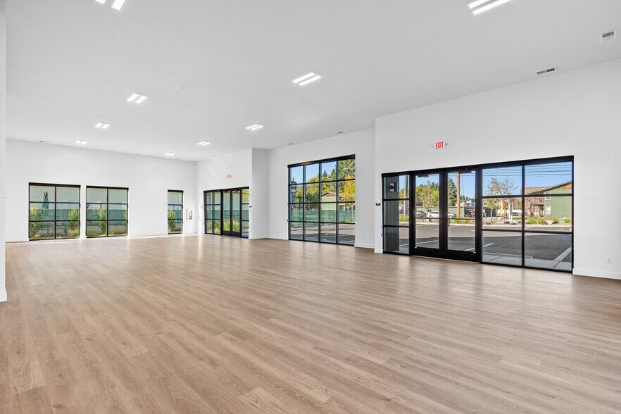 More Photos Of 9409 Aerial cir, Hayden Flex For Lease