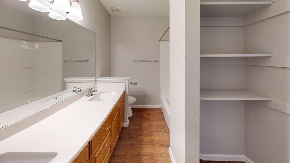 More Photos Of 1713 S Memorial Dr, Tulsa Apartments For Sale
