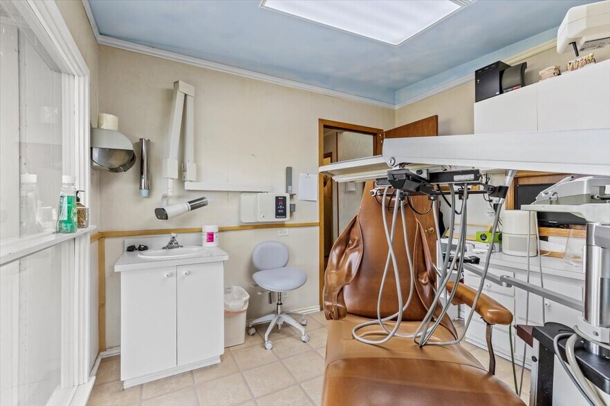 More Photos Of 781 Roza Dr, Zillah Healthcare For Sale