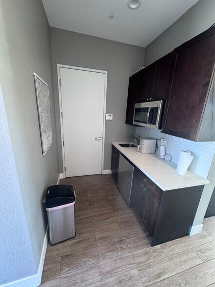 More Photos Of 7336 W Post Rd, Las Vegas Loft Creative Space For Lease