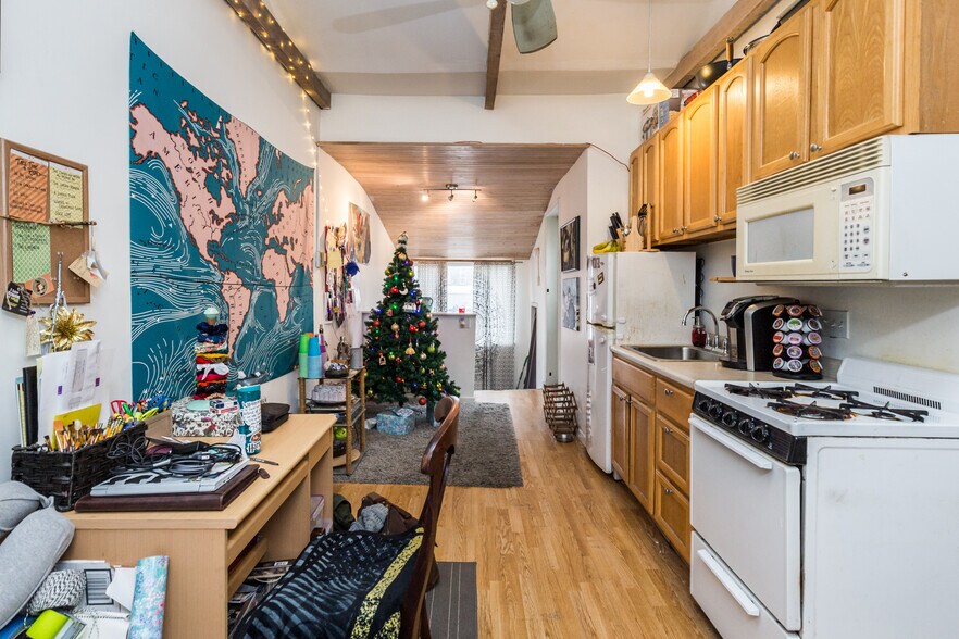 More Photos Of 1434 S 5th St, Philadelphia Apartments For Sale
