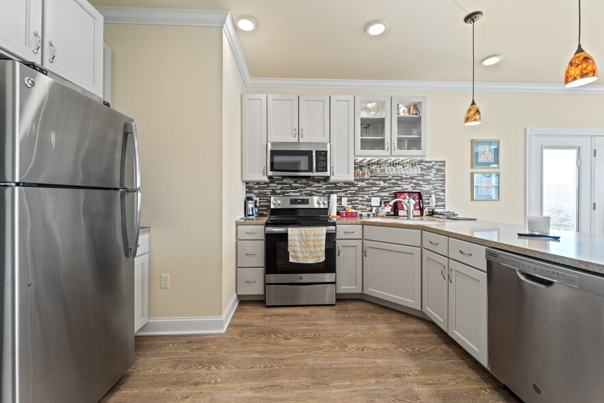 More Photos Of 501 E Franklin St, Endicott Apartments For Sale