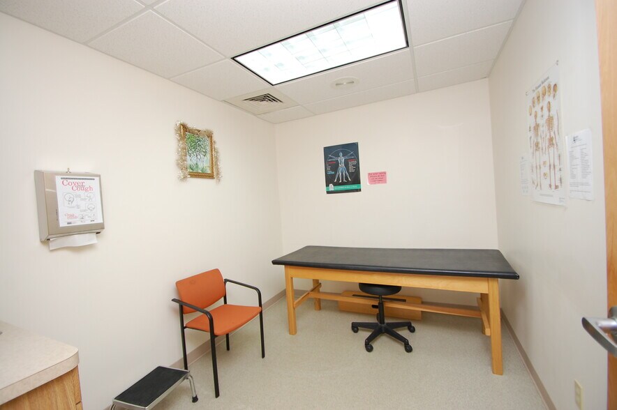 More Photos Of 105 W Houghton Ave, West Branch Medical For Sale