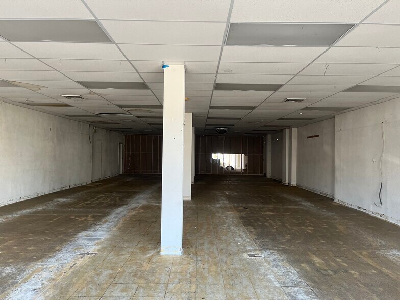 More Photos Of 1180 Easton Rd, Abington Township Storefront Retail Office For Sale