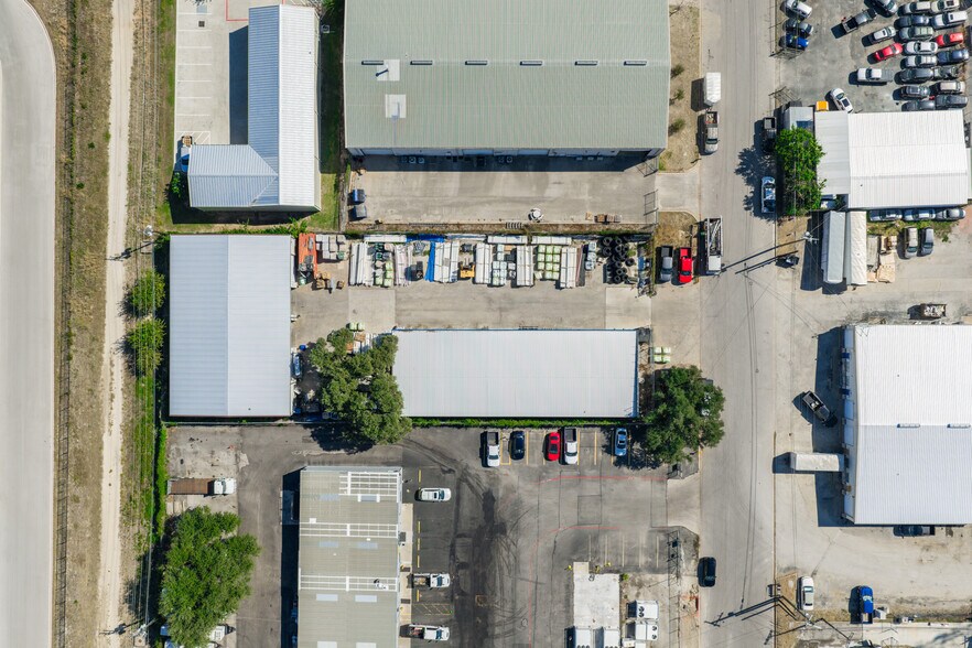 More Photos Of , Round Rock Industrial For Sale