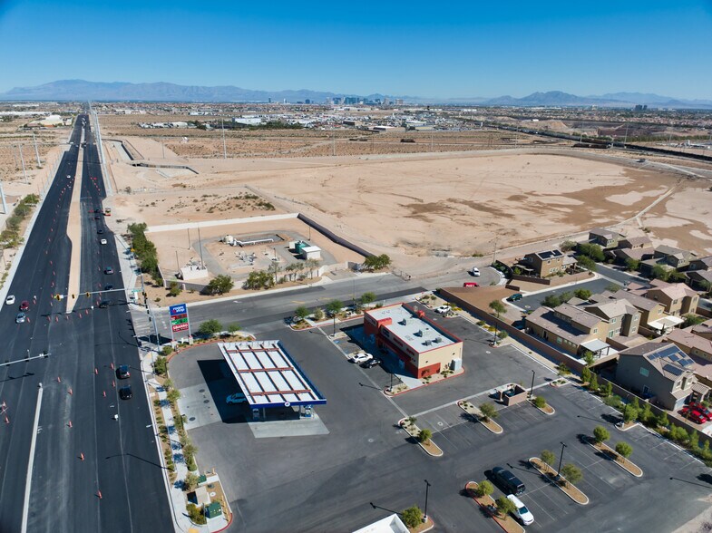 More Photos Of 10130 S Rainbow Blvd, Las Vegas Service Station For Sale