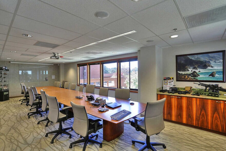 More Photos Of 70 Garden Ct, Monterey Medical For Lease