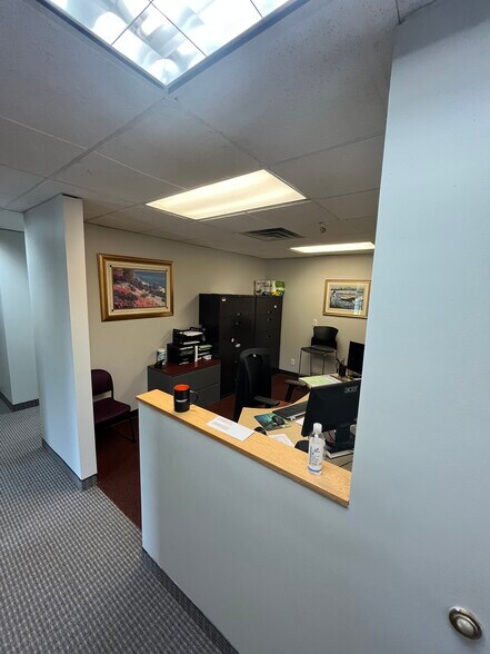 More Photos Of 120 Plato Blvd W, Saint Paul Warehouse For Lease