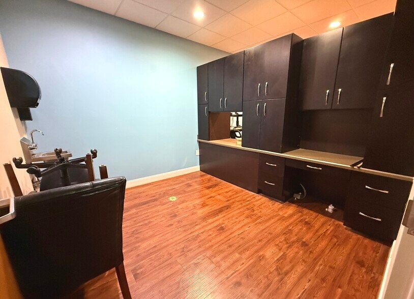 More Photos Of 3751 S Clyde Morris Blvd, Port Orange Storefront Retail Office For Lease