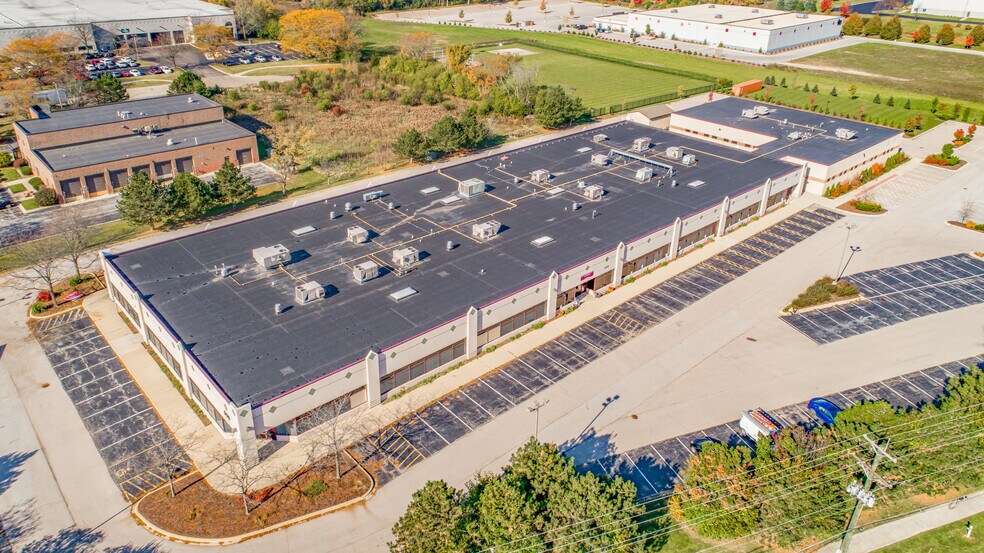 More Photos Of 998 Corporate Blvd, Aurora Office For Sale