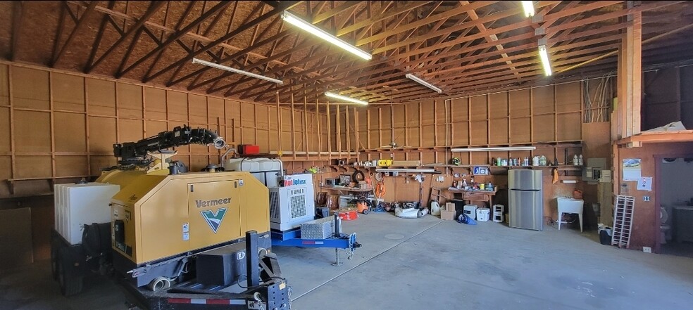 More Photos Of 650 S 7th St, Chowchilla Industrial For Sale