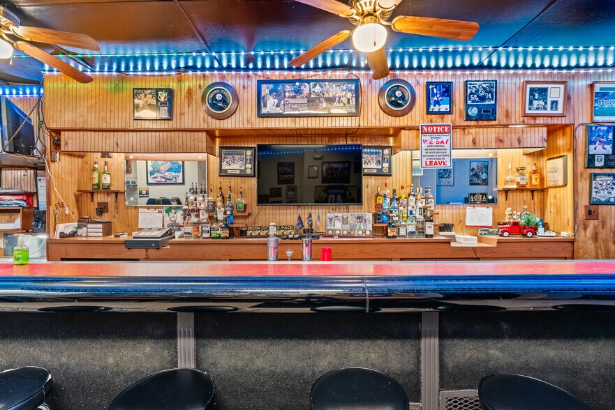 More Photos Of 5040 Lytle St, Pittsburgh Storefront Retail Residential For Sale