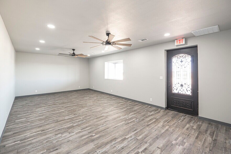 More Photos Of 14010 W Silver Fox Trl, Odessa Warehouse For Sale