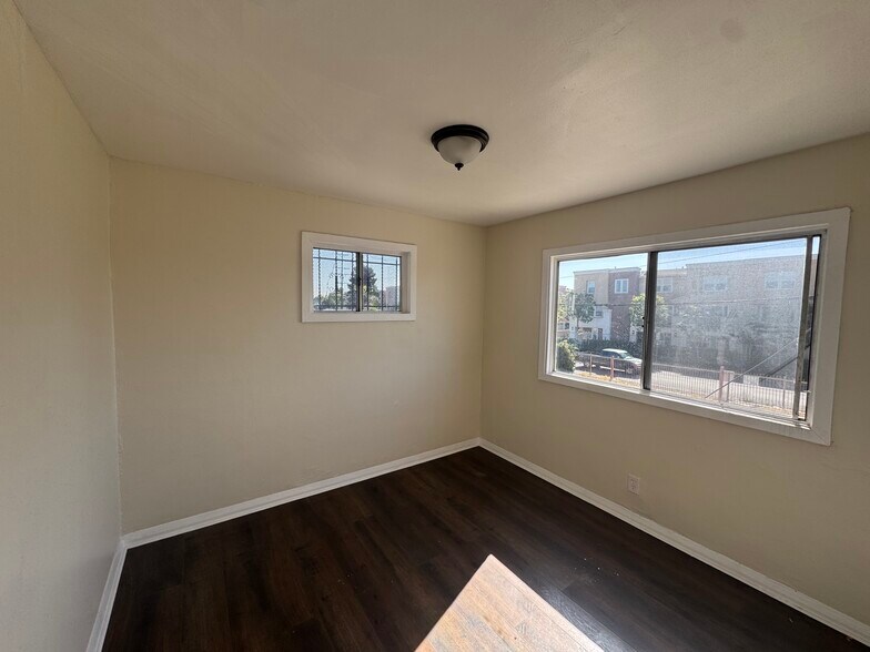 More Photos Of 702 N Willowbrook Ave, Compton Multifamily For Sale