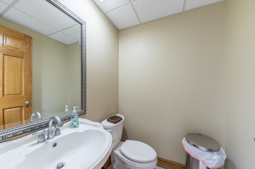 More Photos Of 315 High St, Morgantown Office For Lease