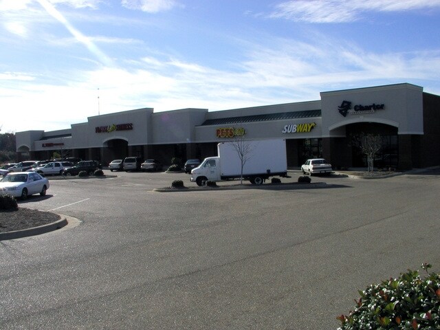 More Photos Of 224-262 Interstate Commercial Park Loop, Prattville General Retail For Lease
