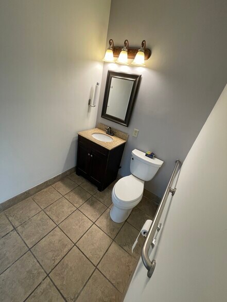 More Photos Of 101 Conner Dr, Chapel Hill Medical For Lease