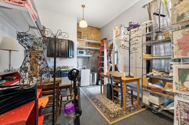 More Photos Of 714 Gay, Knoxville General Retail For Lease