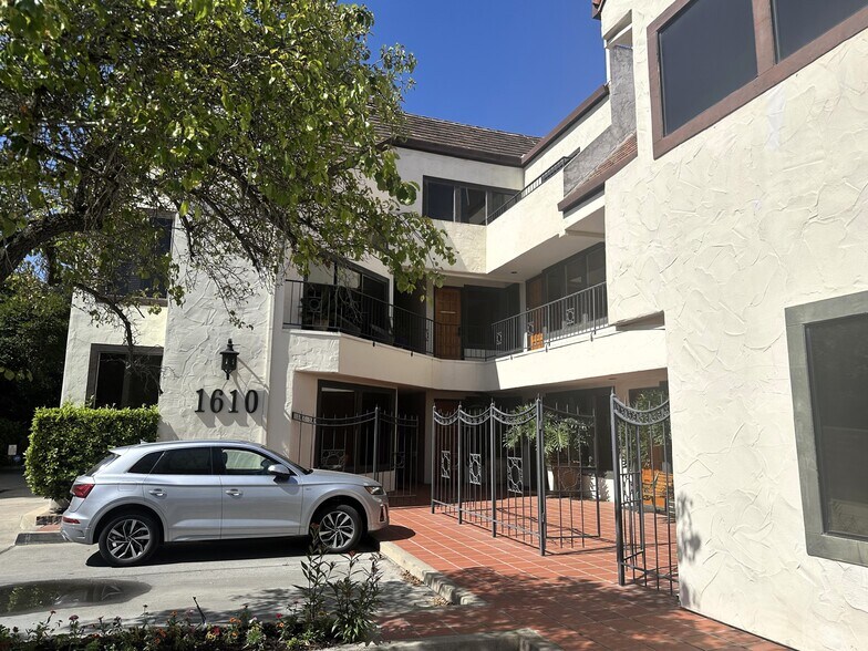 More Photos Of 1610 Oak St, Solvang Office For Lease