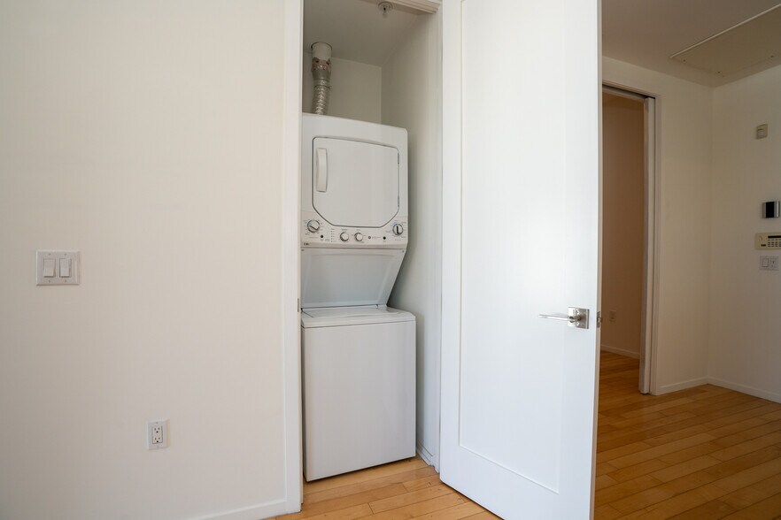More Photos Of 738 S Ogden Dr, Los Angeles Apartments For Sale