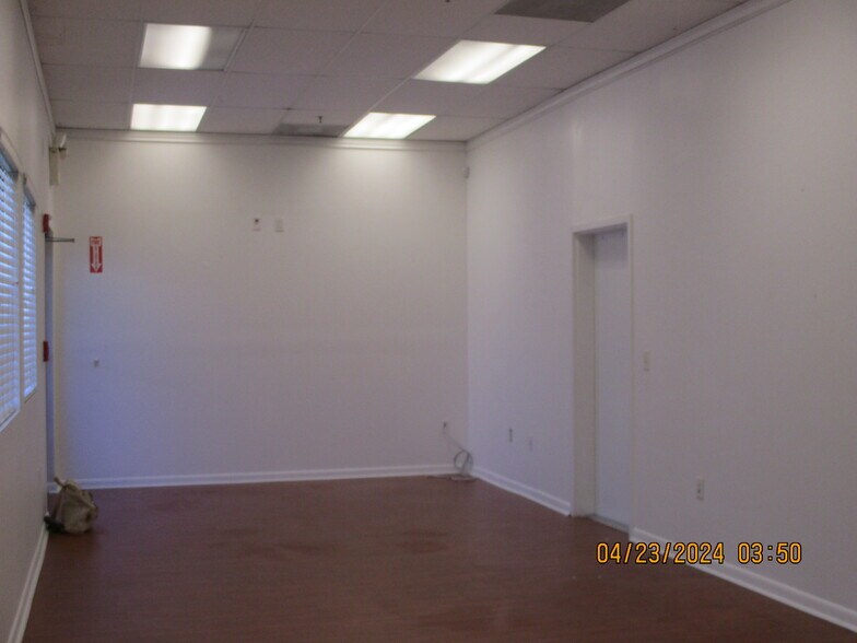 More Photos Of 59 SW 12th Ave, Dania Beach Warehouse For Lease