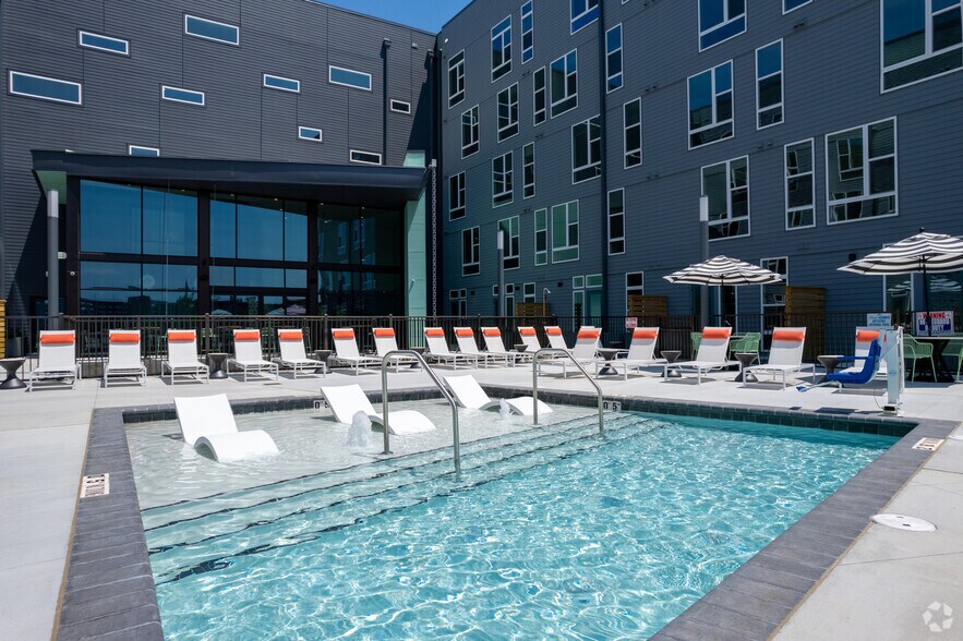More Photos Of 321 W Corporation St, Durham Apartments For Lease