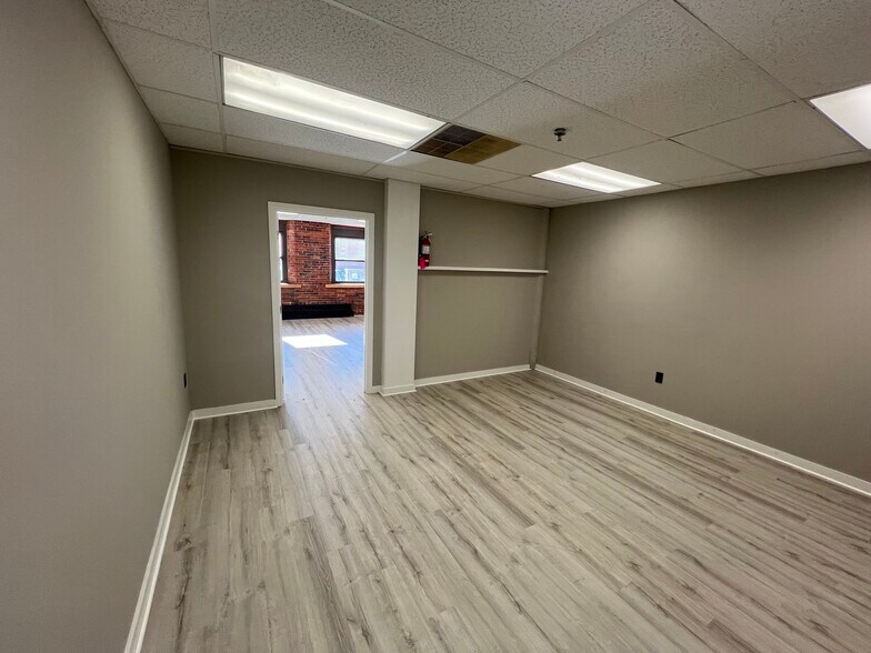 More Photos Of 2 Main St, Biddeford Unknown For Lease