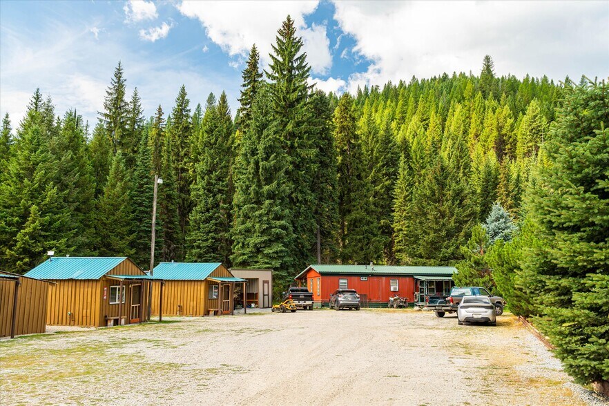 More Photos Of 7000 Graves Creek Rd, Lolo Bar For Sale