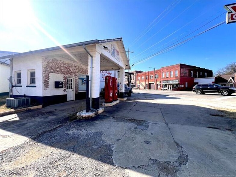 More Photos Of 2654 N Main St, Mcalester Office For Sale