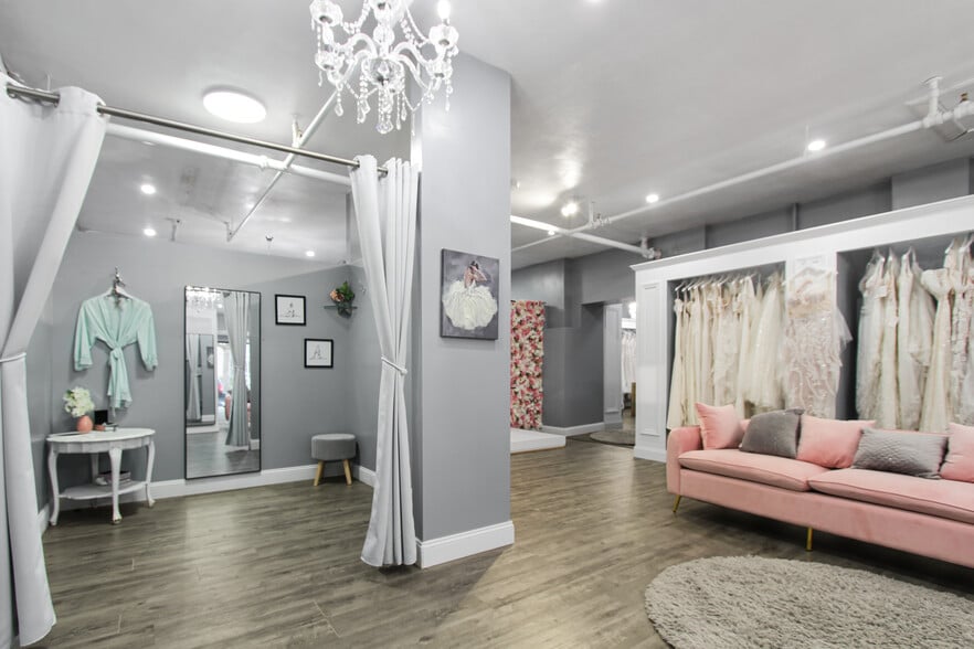 More Photos Of 911 Madison Ave, Toledo Apartments For Lease