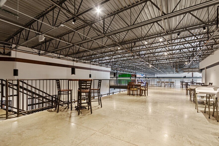 More Photos Of 1800 Plover Rd, Plover Unknown For Lease