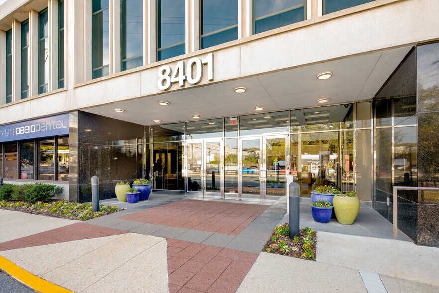More Photos Of 8401 Connecticut Ave, Chevy Chase Medical For Lease