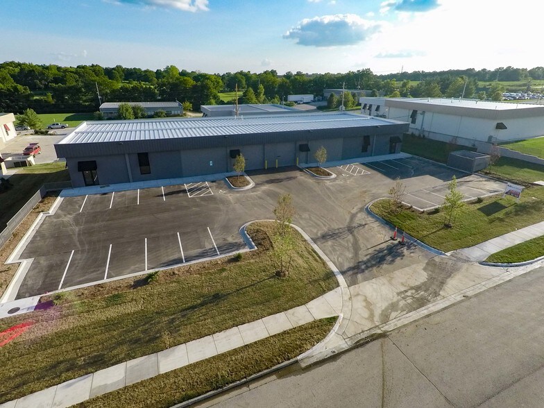 More Photos Of 71 SE 29th Ter, Lee's Summit Office For Lease