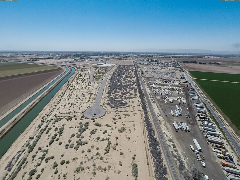 More Photos Of Towne Center Pky, Calexico Land For Sale