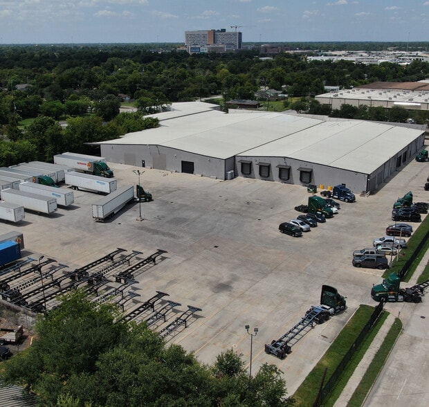 More Photos Of 6410 Cavalcade St, Houston Manufacturing For Sale