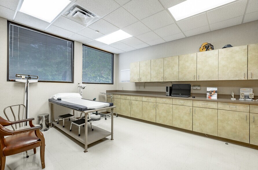 More Photos Of 2707 Citico Ave, Chattanooga Medical For Lease