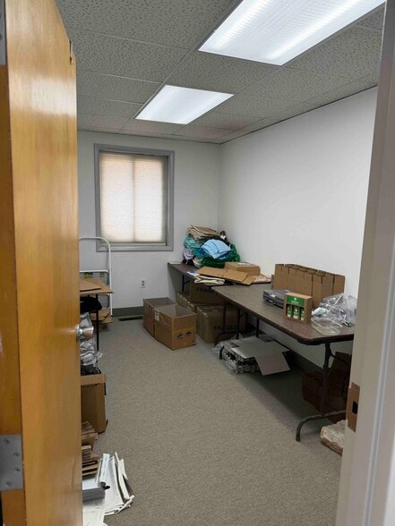 More Photos Of 915 Jenkintown Rd, Elkins Park Storefront Retail Residential For Sale