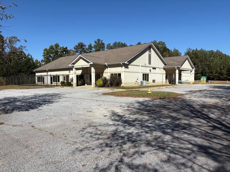 More Photos Of 841 Dunklin Bridge Rd, Fountain Inn Specialty For Sale