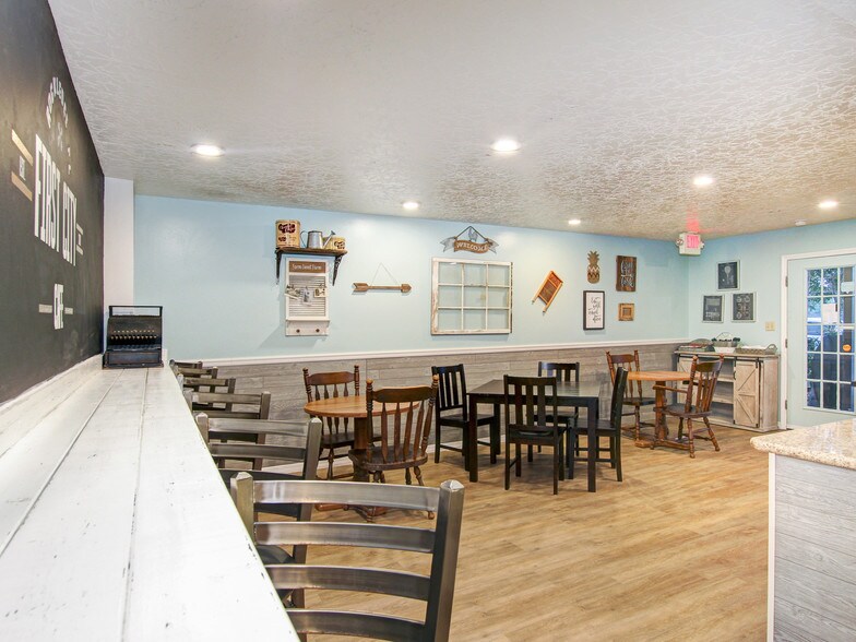 More Photos Of 3220 S Fiske Blvd, Rockledge Hotel For Sale