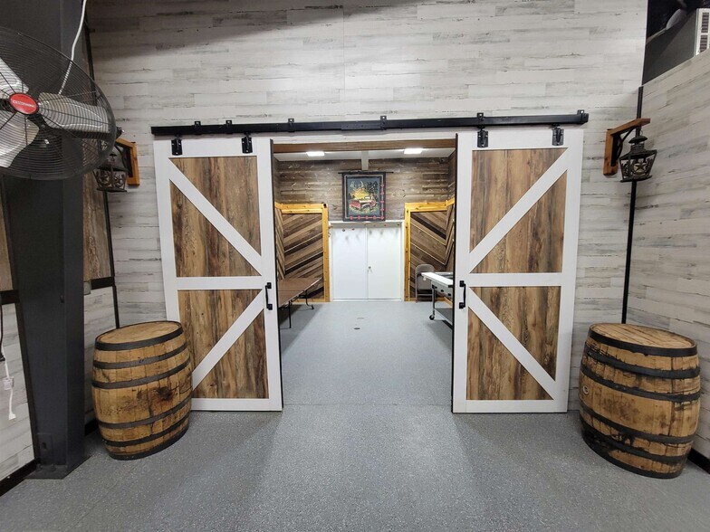 More Photos Of 38404 Road 719, McCook Office For Sale