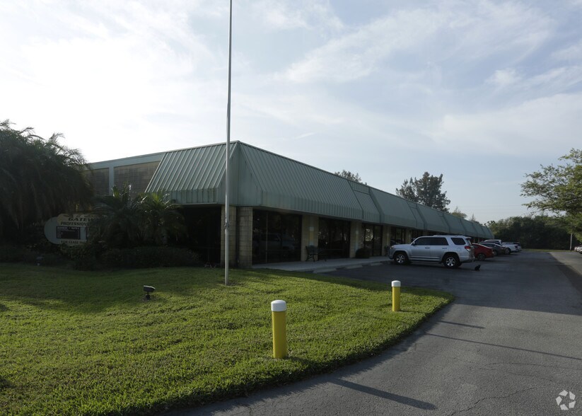 More Photos Of 3734 131st Ave N, Clearwater Warehouse For Lease