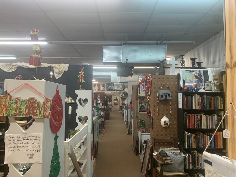 More Photos Of 302 Alabama St, Columbus General Retail For Sale