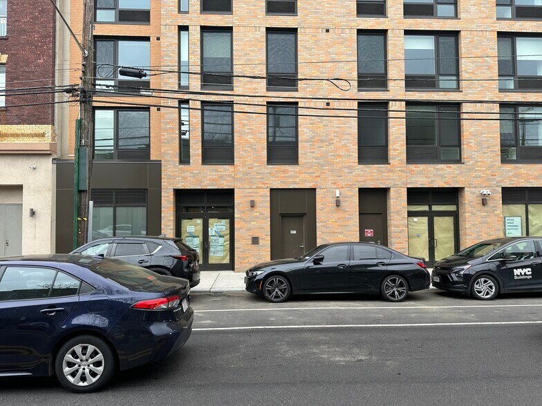 More Photos Of 1725 Village Ln, Far Rockaway Apartments For Lease