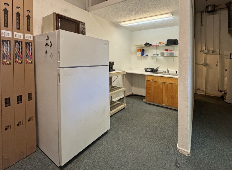 More Photos Of 1005 S St Francis Rd, Santa Fe General Retail For Sale