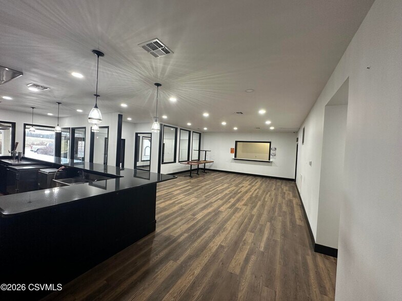More Photos Of 533 Liberty Valley Rd, Danville Restaurant For Sale