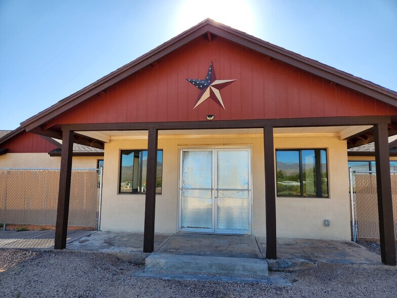 More Photos Of 45072 N Arizona Hwy 188, Tonto Basin Storefront Retail Office For Sale