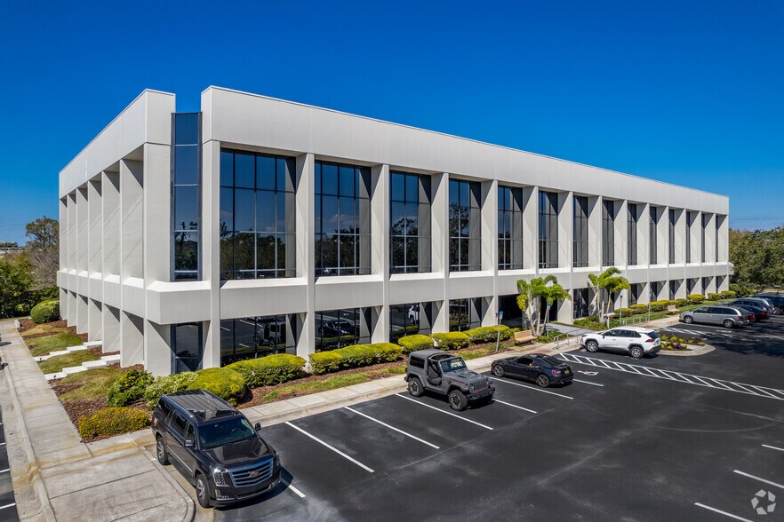 More Photos Of 9500 Koger Blvd N, Saint Petersburg Unknown For Lease