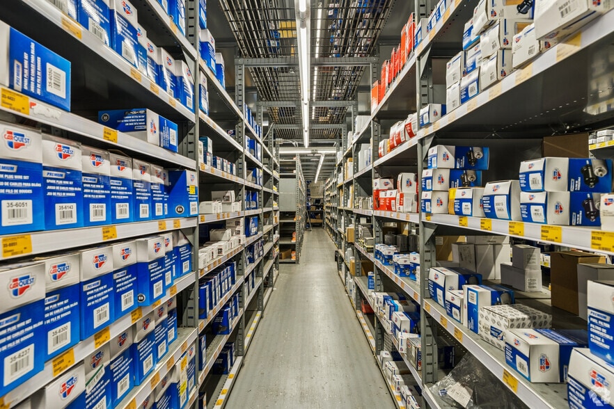 More Photos Of 22 Westmoreland Ave, White Plains Warehouse For Sale