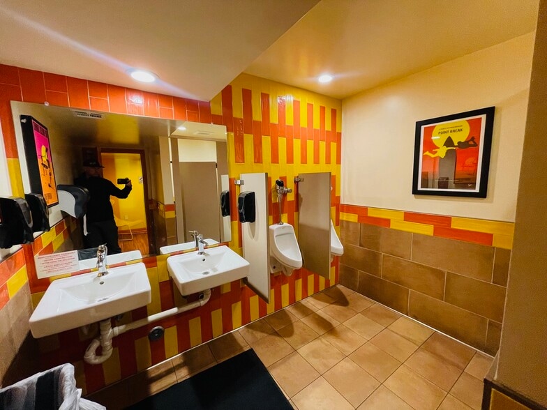 More Photos Of 1575 Calle Joaquin, San Luis Obispo Restaurant For Sale